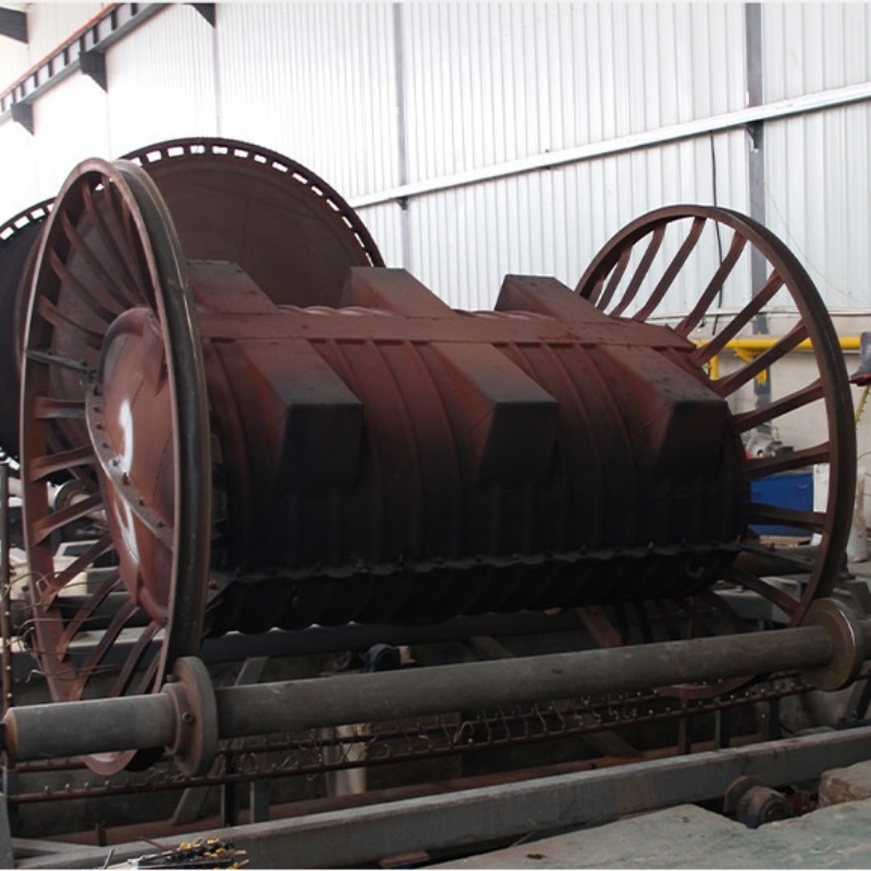 Seamless Ribbed Chemical Storage Tanks